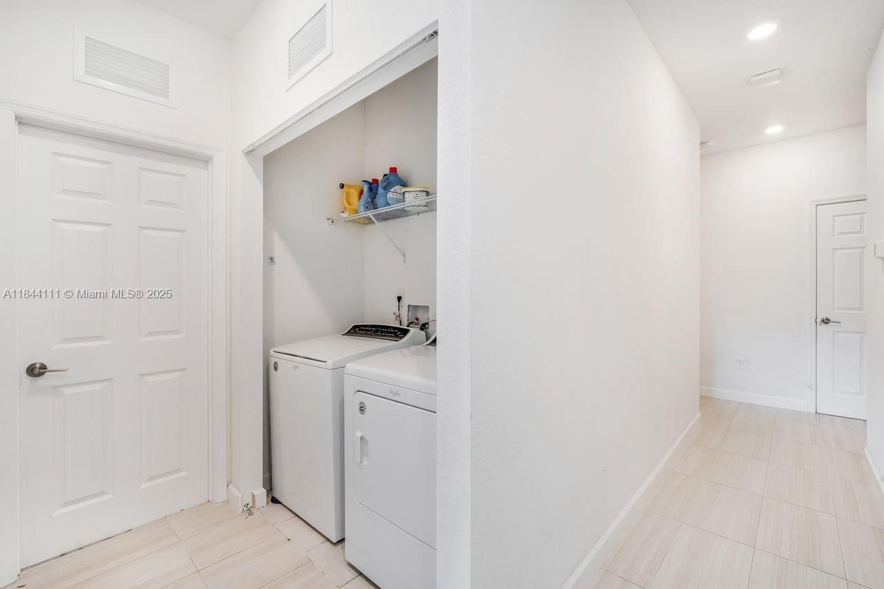 12861 SW 229 Th Terrace, Miami, FL 33170 Photo