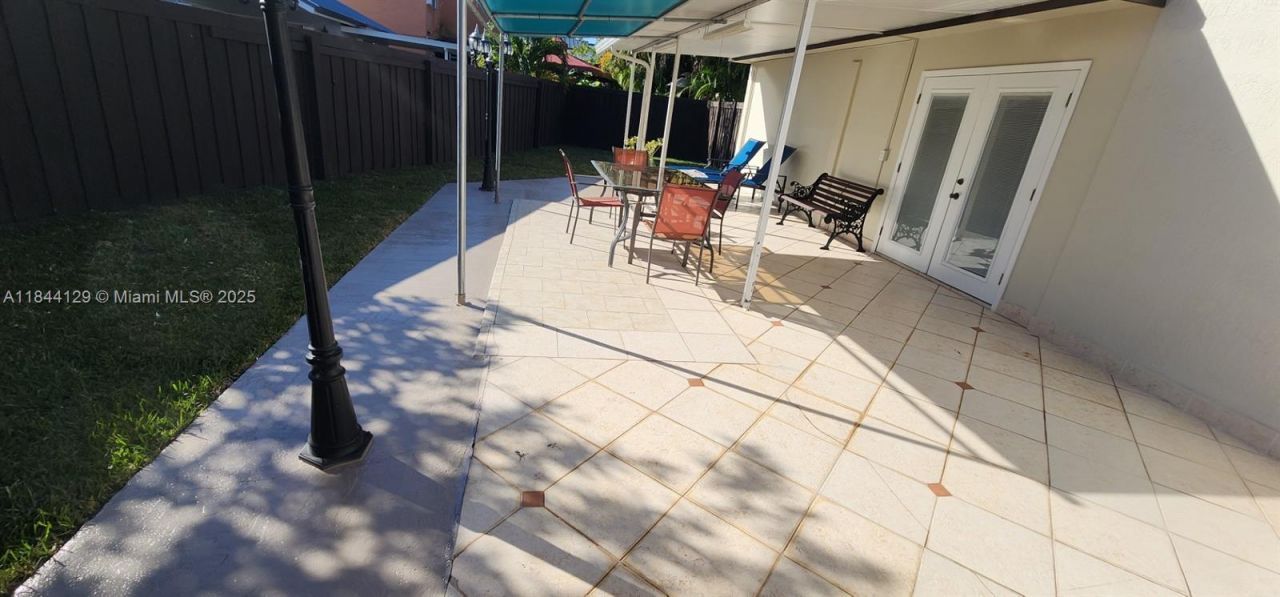 Please Call For Address, Miami, FL 33193 Photo