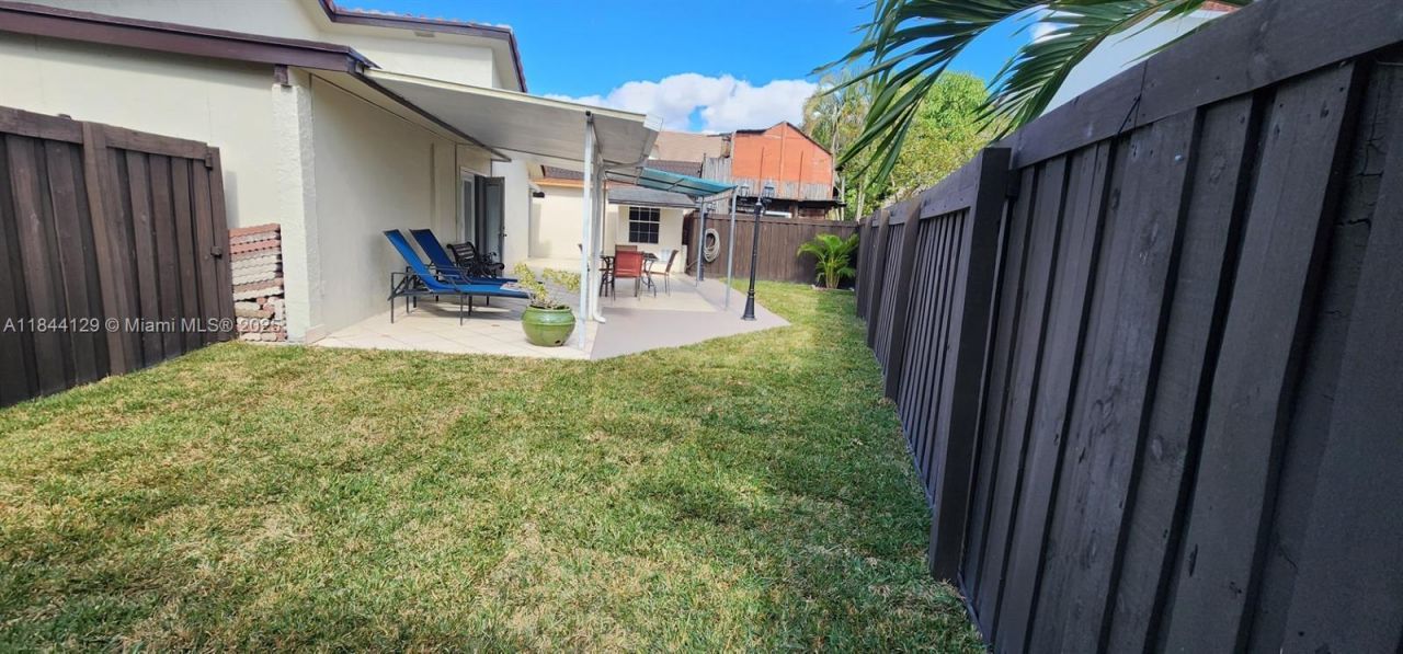 Please Call For Address, Miami, FL 33193 Photo