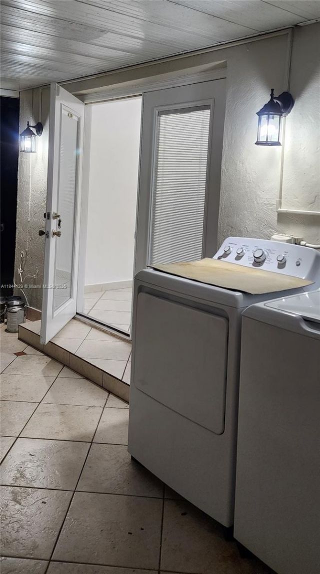 Please Call For Address, Miami, FL 33193 Photo