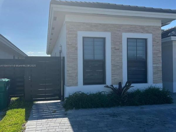 1840 SW 144th Ave, Unit Apt, Miami, FL 33175