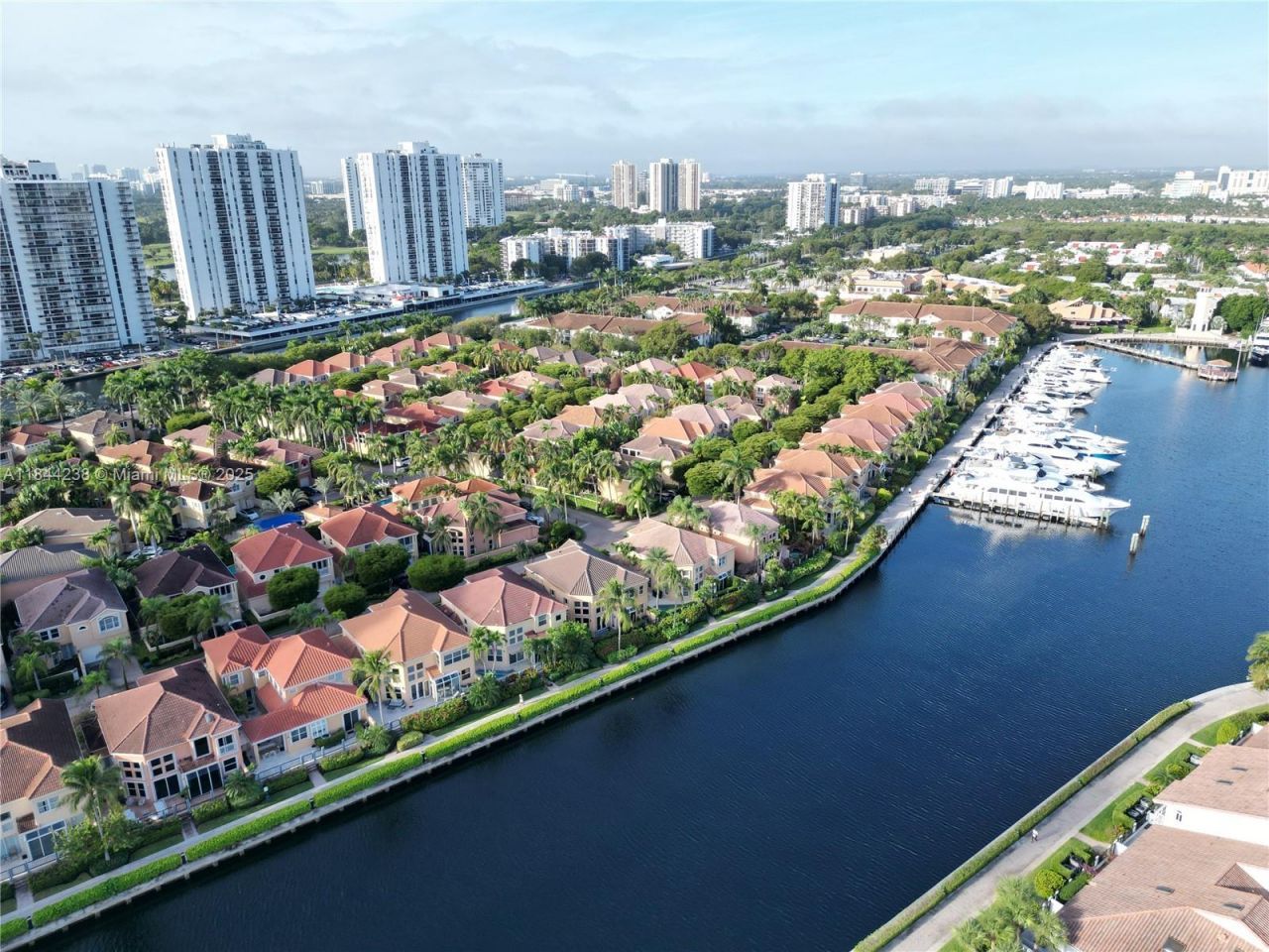 3757 NE 208th Ter., Aventura, FL 33180 Photo