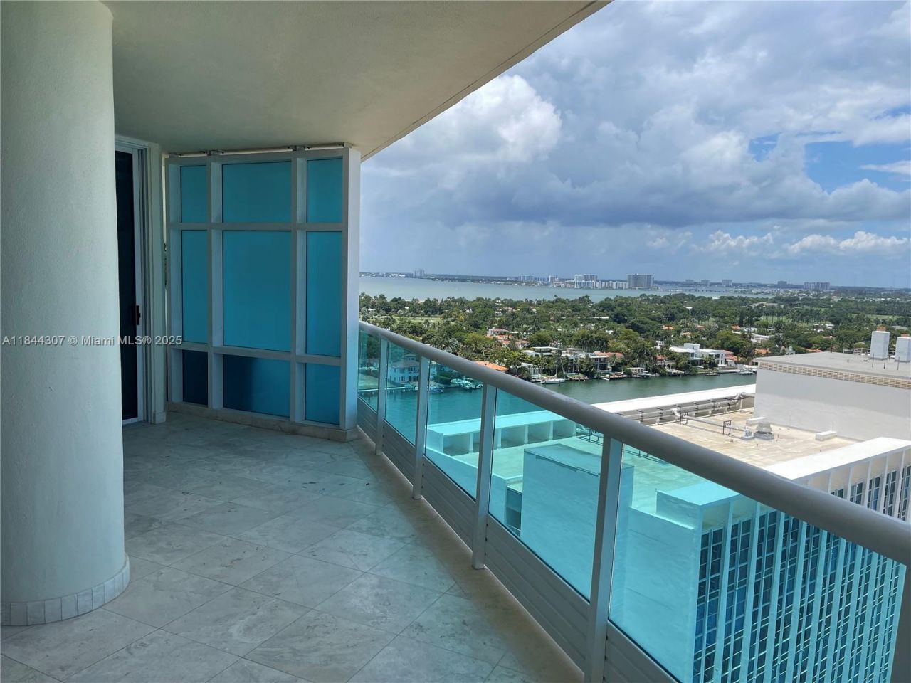 5025 Collins Ave, Unit 1908, Miami Beach, FL 33140 Photo