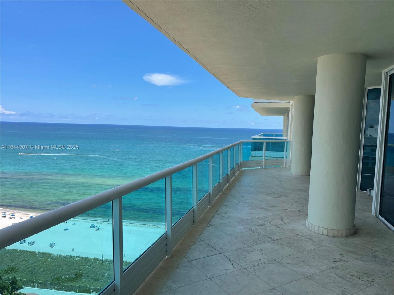 5025 Collins Ave, Unit 1908, Miami Beach, FL 33140 Photo