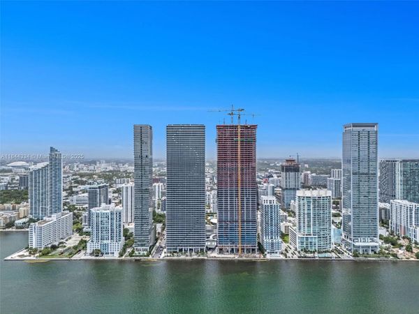 700 NE 24 Street, Unit 3806, Miami, FL 33137