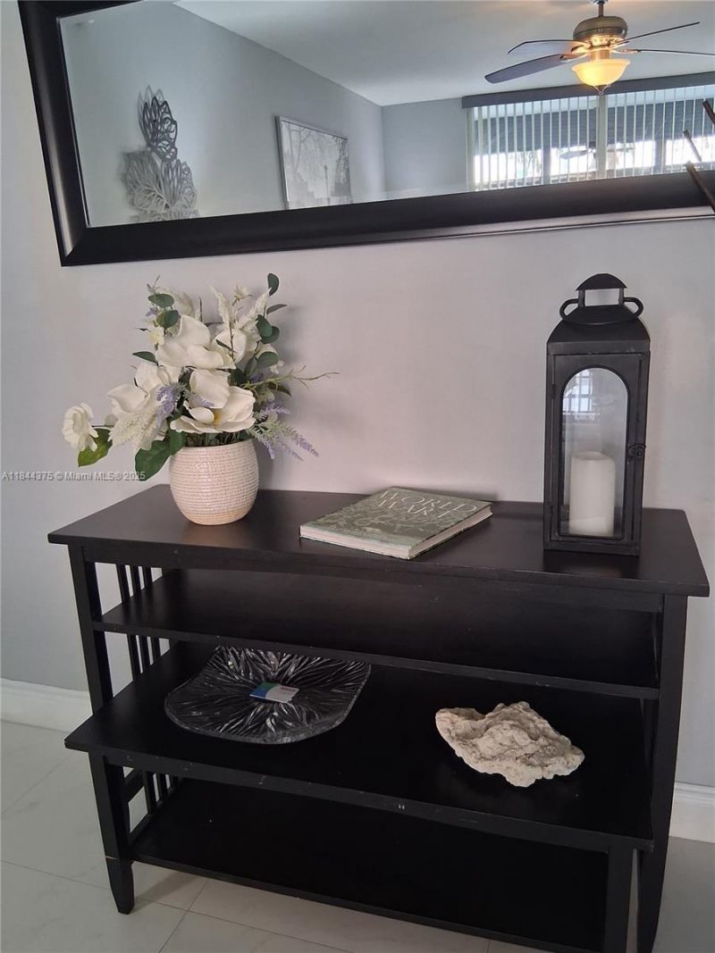 100 Golden Isles Dr, Unit 206, Hallandale Beach, FL 33009 Photo