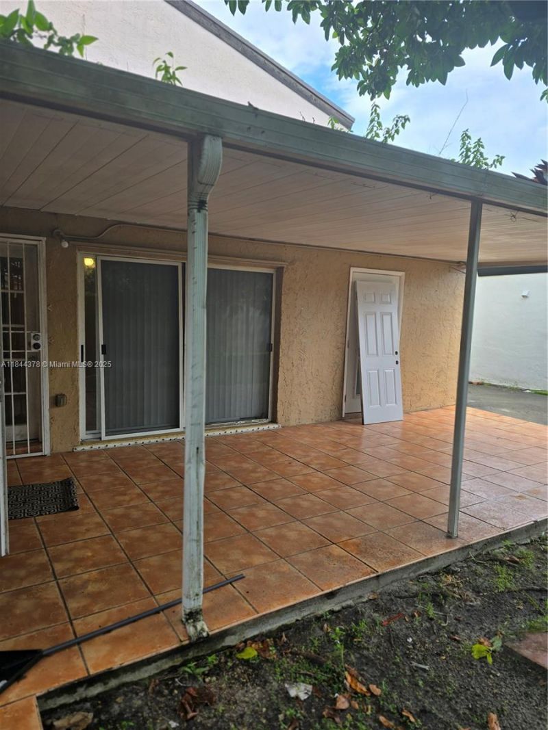 13748 SW 155th Ter, Miami, FL 33177 Photo