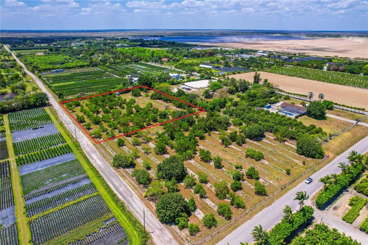 254xx SW 217ave, Homestead, FL 33031 Photo