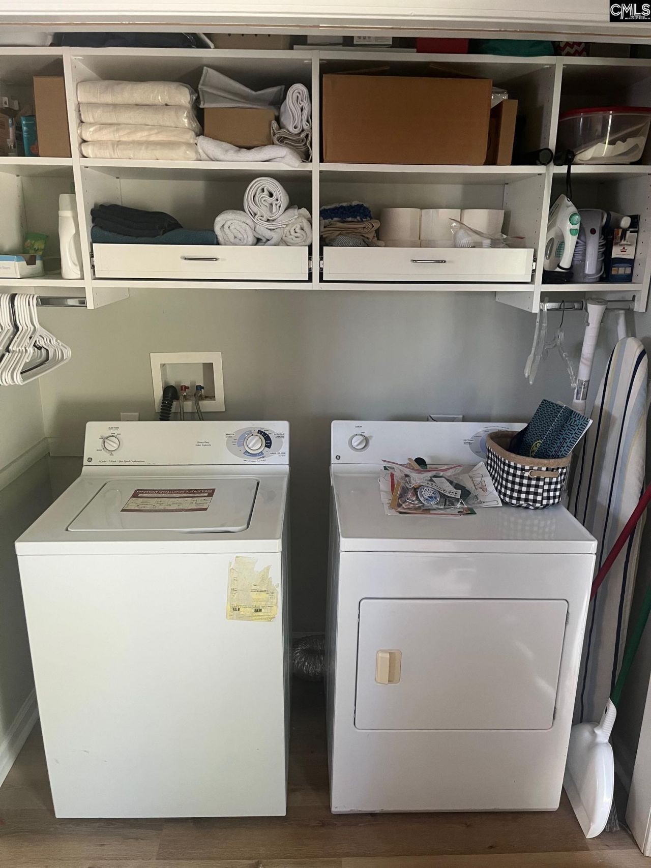 100 Recluse Street Photo 17