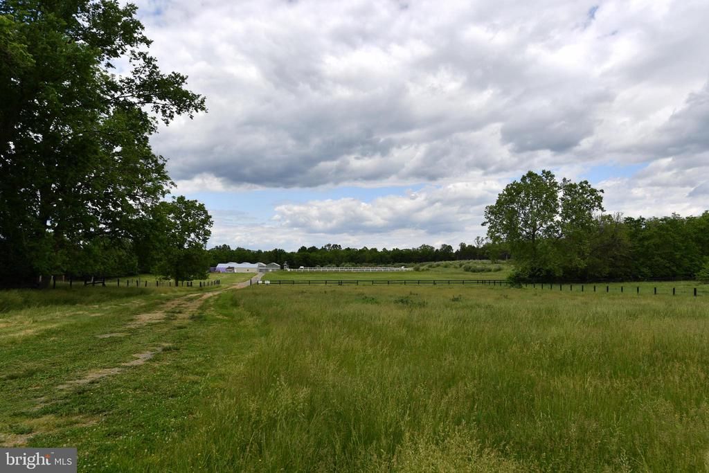 1070 WADESVILLE ROAD, BERRYVILLE, VA 22611