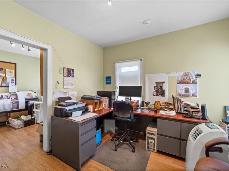 2280 W 10th Street, Cleveland, OH 44113 Photo 20