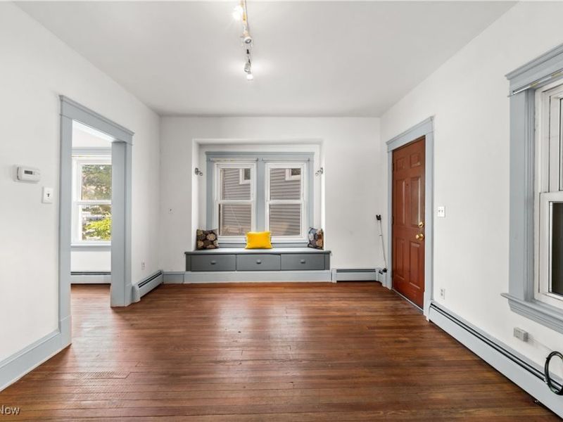 2280 W 10th Street, Cleveland, OH 44113 Photo 8