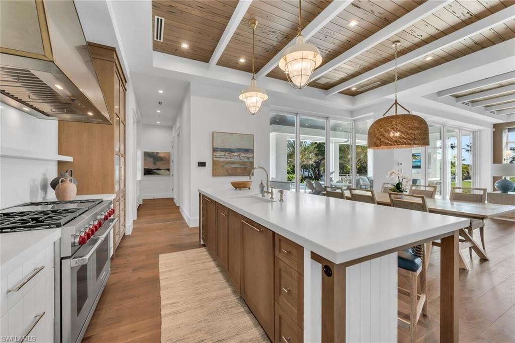 1835 Gulf Shore Blvd S, Naples, FL 34102 Photo