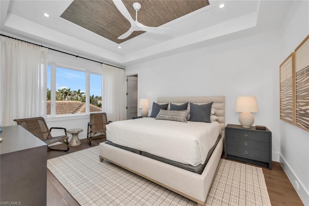 1835 Gulf Shore Blvd S, Naples, FL 34102 Photo