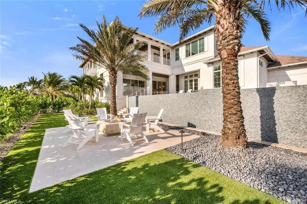 1835 Gulf Shore Blvd S, Naples, FL 34102 Photo