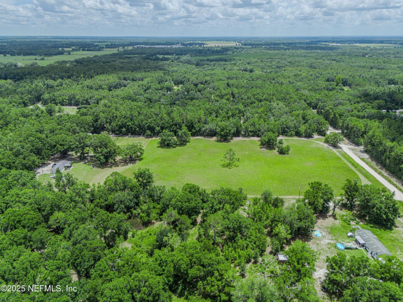 261 SW Beyond Court, Lake City, FL 32024 Photo