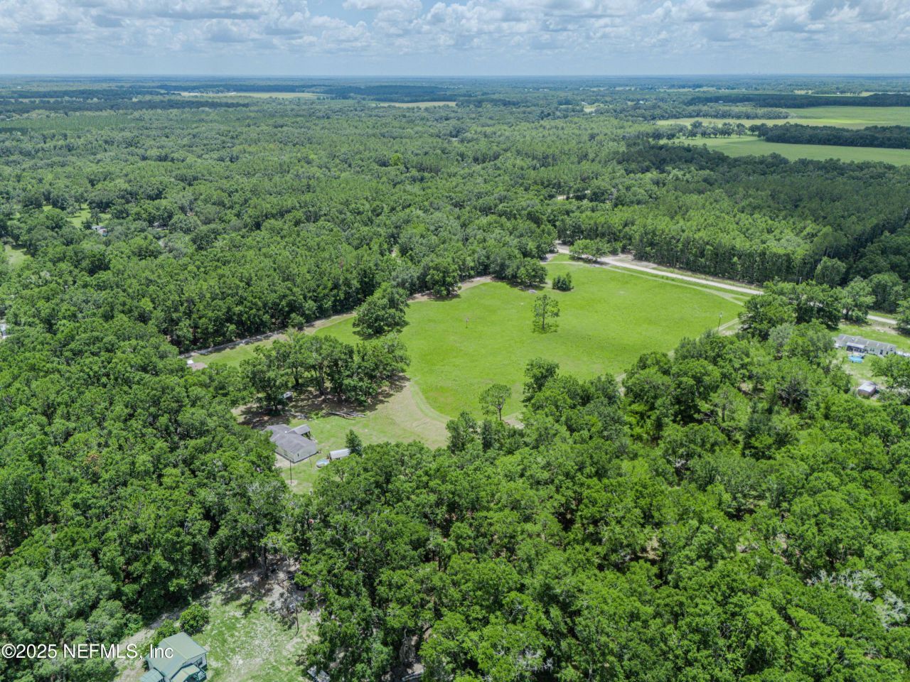 261 SW Beyond Court, Lake City, FL 32024 Photo