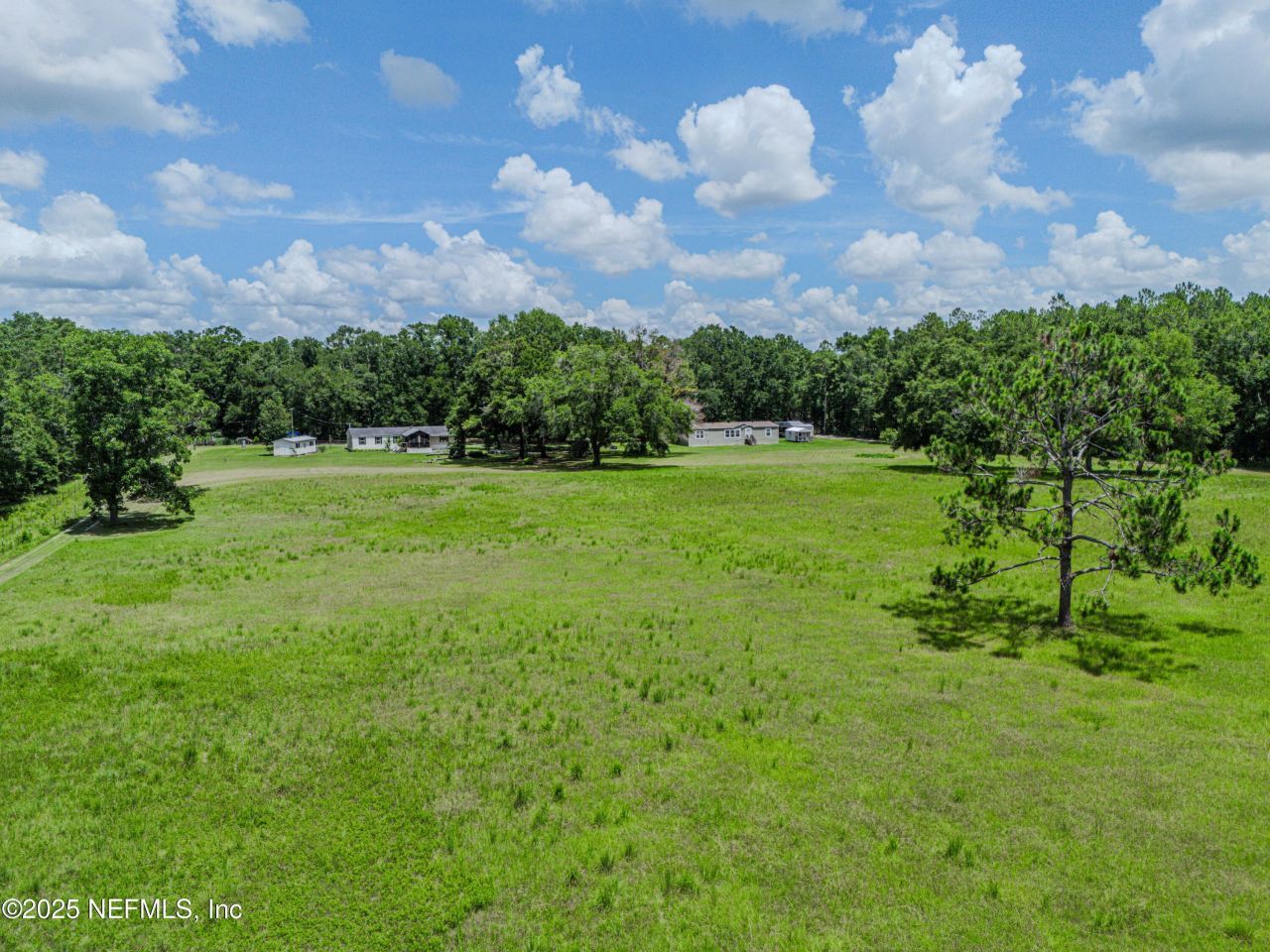 261 SW Beyond Court, Lake City, FL 32024 Photo