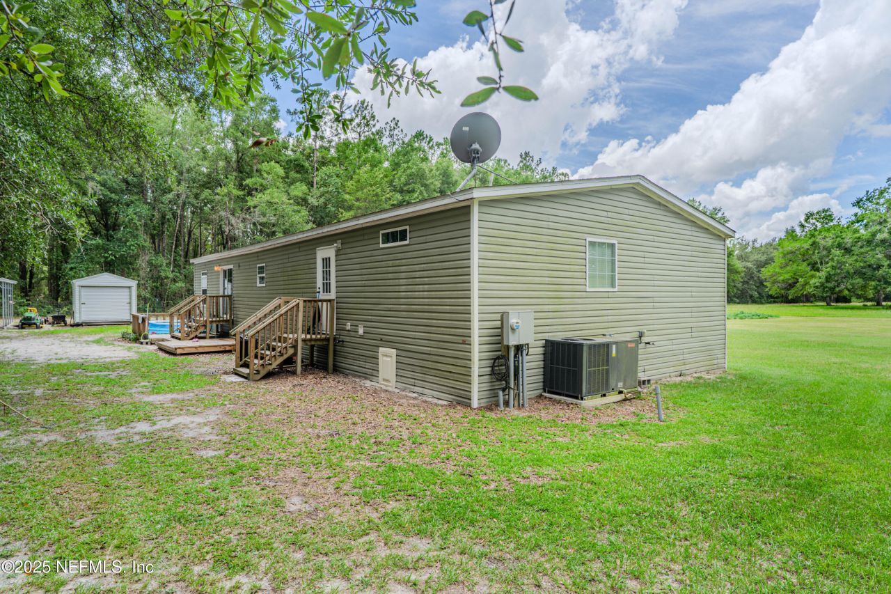 261 SW Beyond Court, Lake City, FL 32024 Photo
