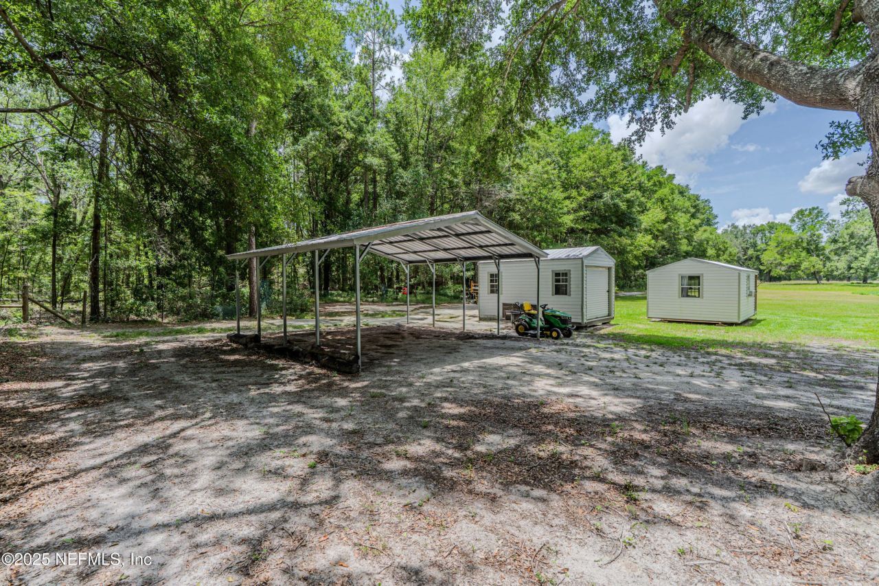 261 SW Beyond Court, Lake City, FL 32024 Photo