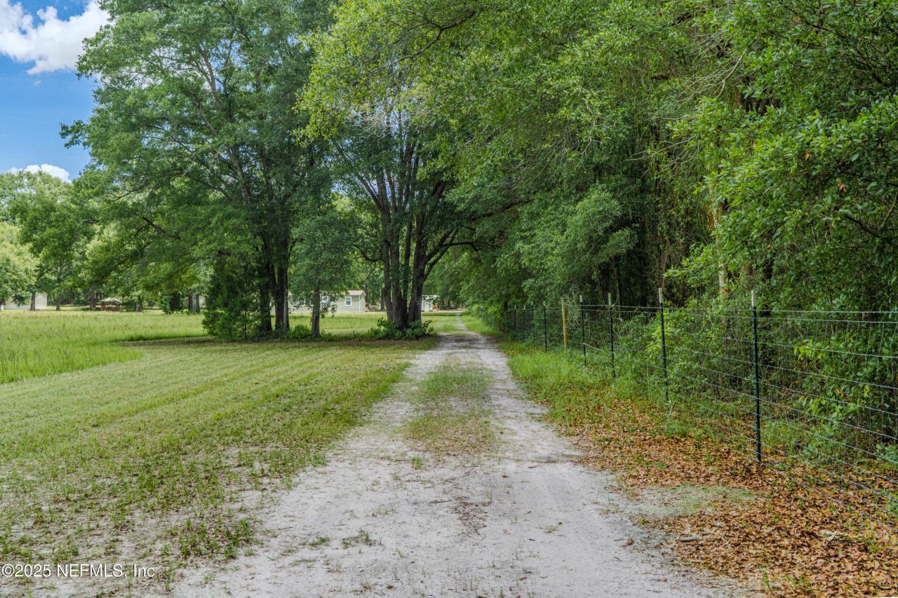 261 SW Beyond Court, Lake City, FL 32024 Photo