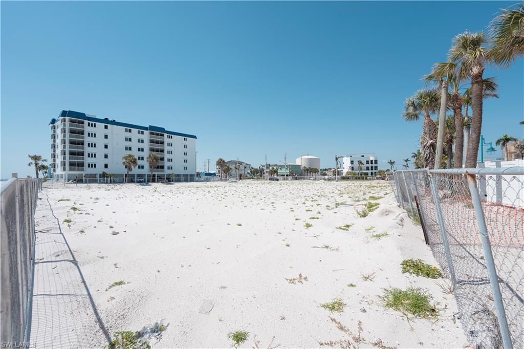 800-802 Estero Blvd, Fort Myers Beach, FL 33931 Photo