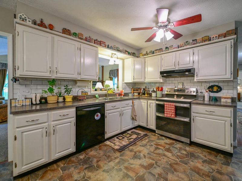 5131 Wooten Road, Athens, OH 45701 Photo 18