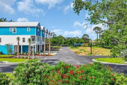 2307 Seaseeker Ln. photo 4