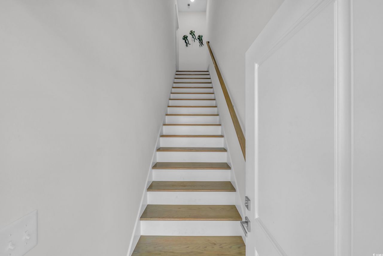 2307 Seaseeker Ln. Photo 6