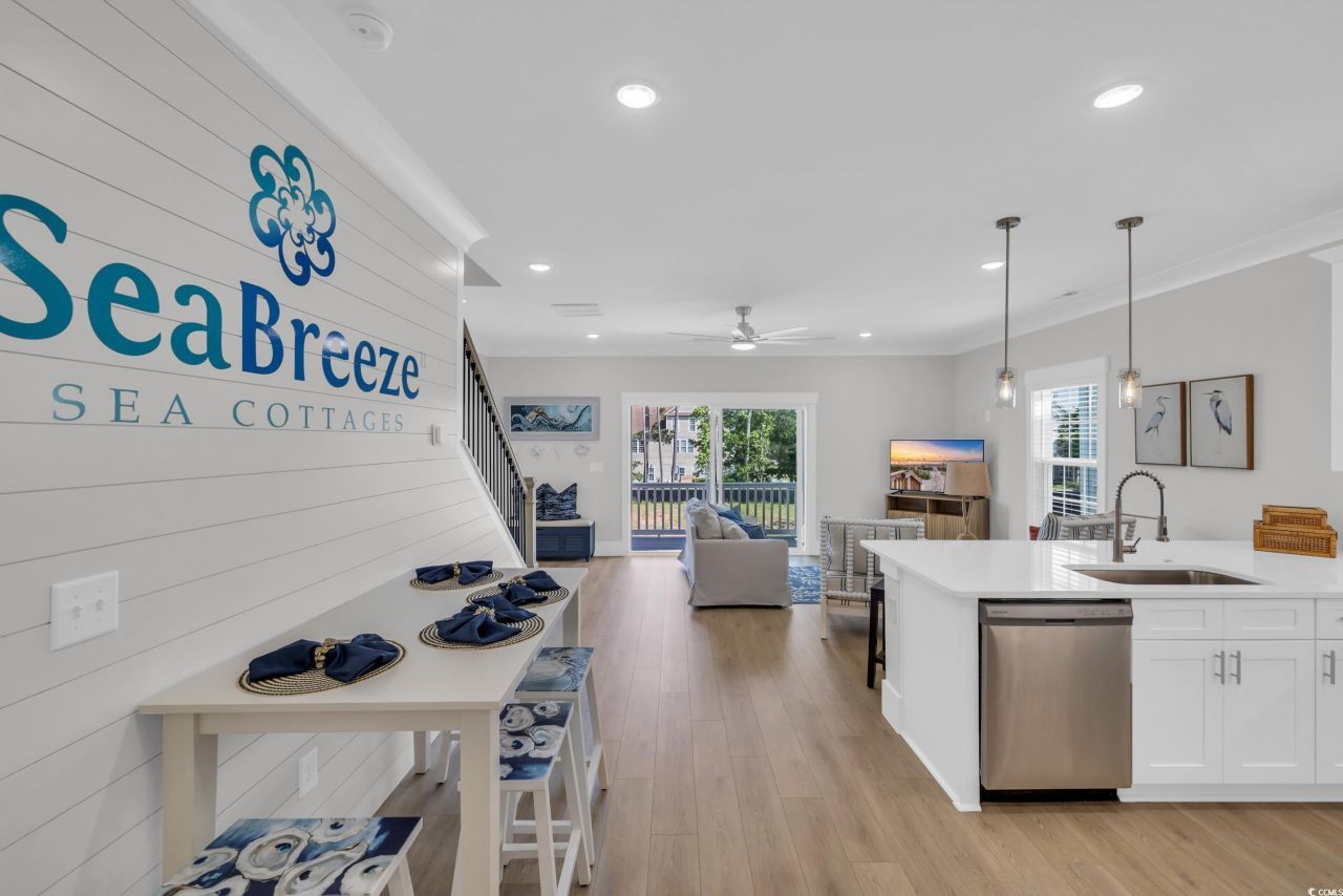 2307 Seaseeker Ln. Photo 8