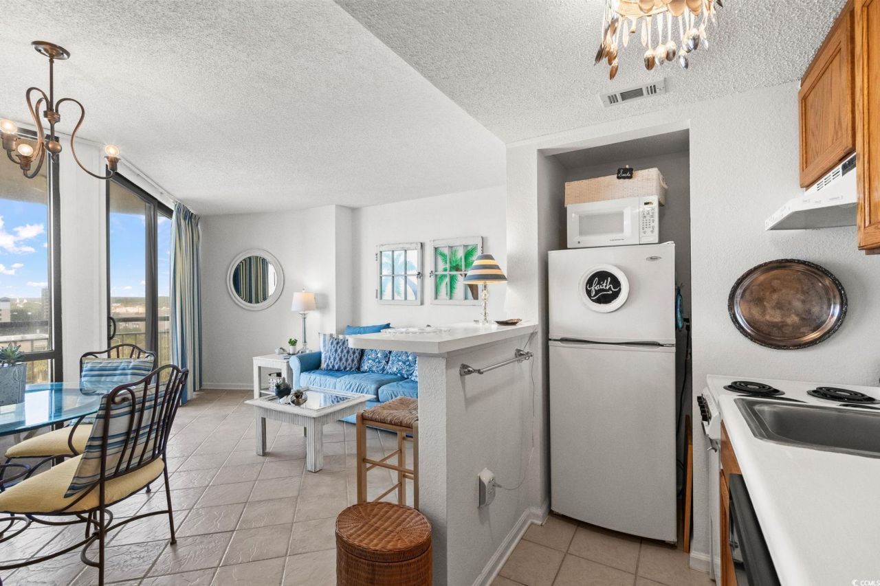 2310 N Ocean Blvd. Photo 17