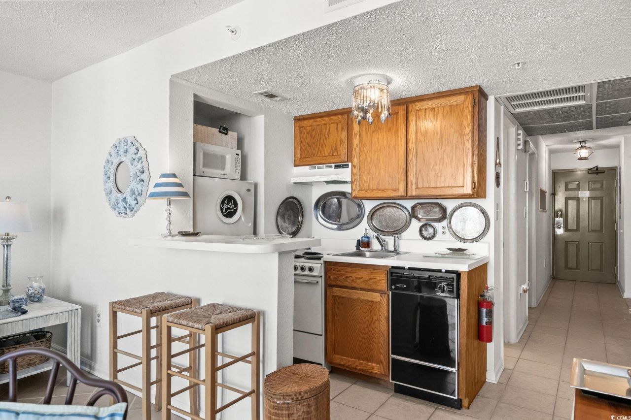 2310 N Ocean Blvd. Photo 5