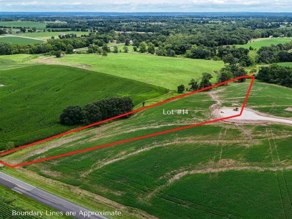 114 Harvest Glen Ct, Old Monroe, MO 63369