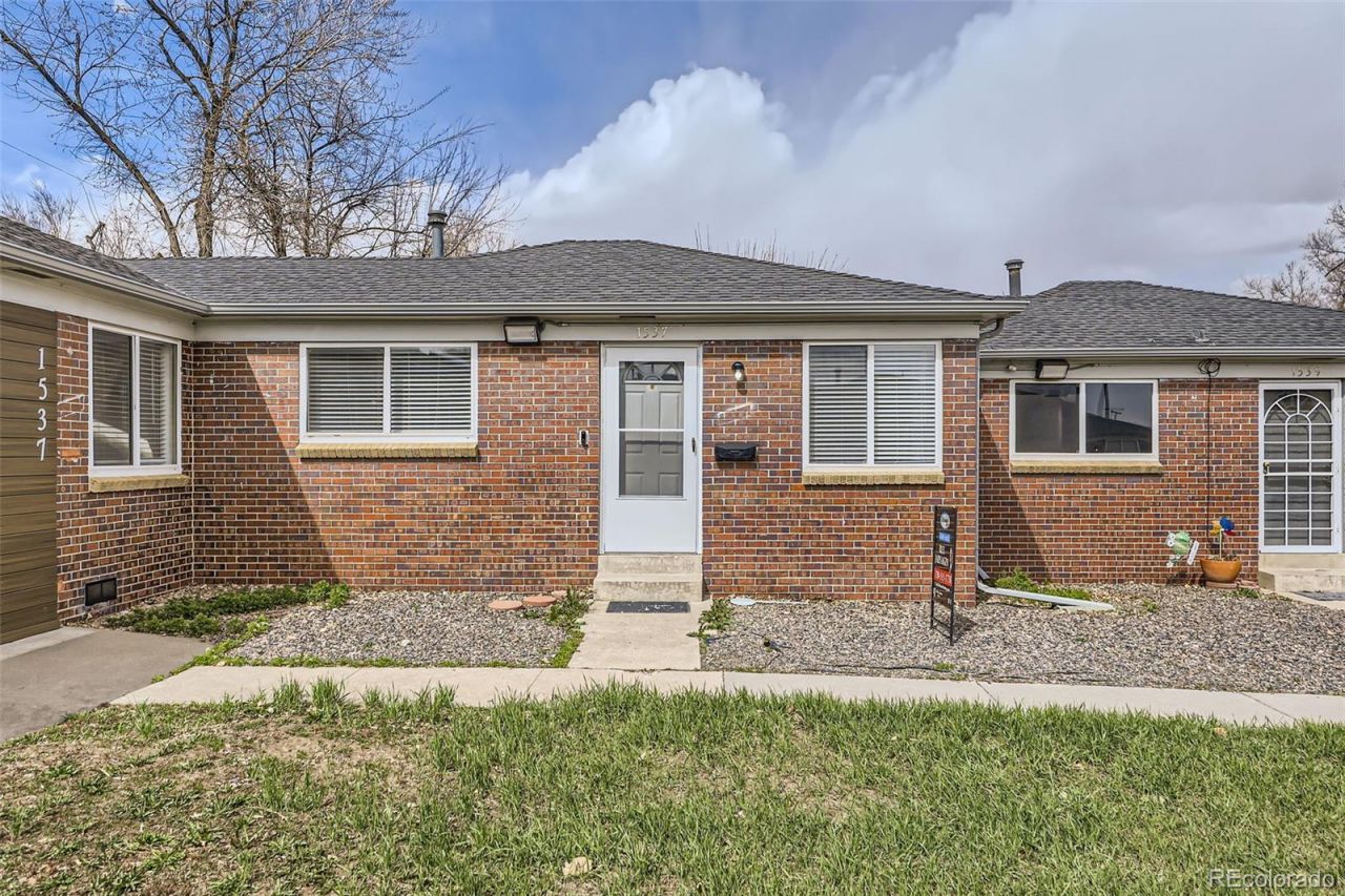 1537 Xenia Street, Denver, CO 80220 Main Photo
