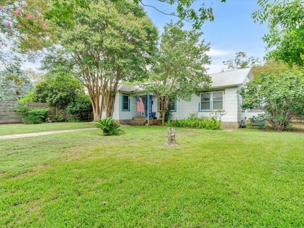 1206 Ruth Ave, Austin, TX 78757