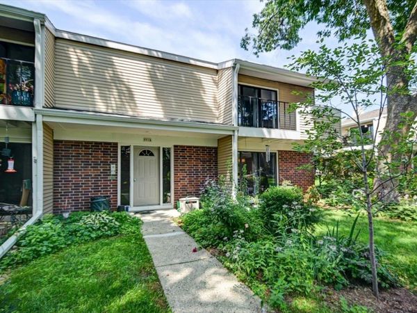 5518 Century Avenue, Unit 4, Middleton, WI 53562