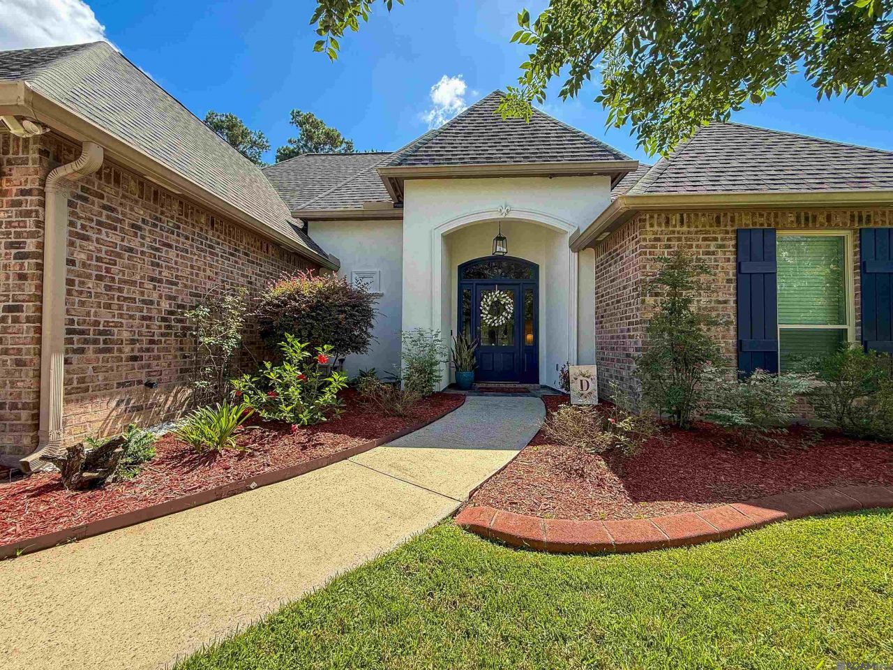 27780 Lakeshore Dr, Walker, LA 70785 Main Photo