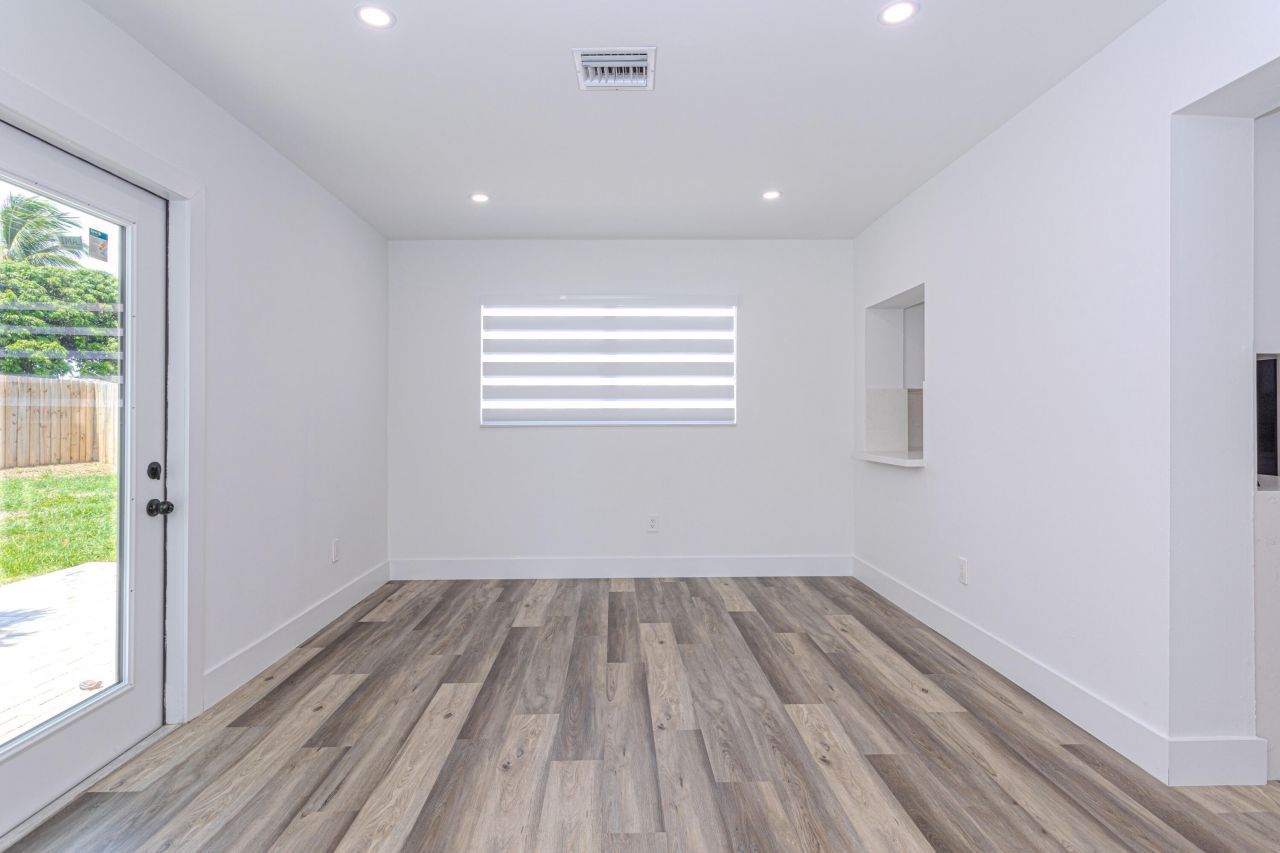 1717 16th Court N, Lake Worth Beach, FL 33460 Photo