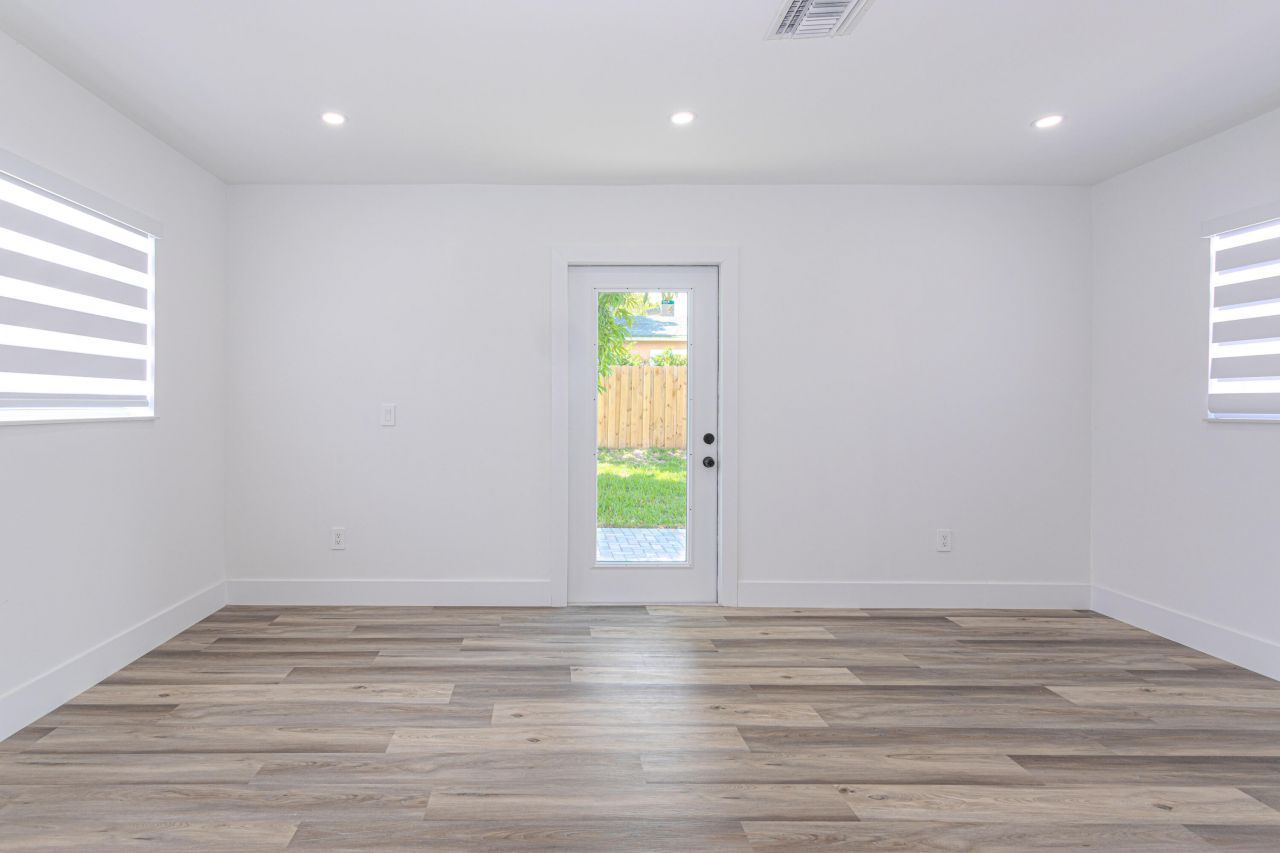 1717 16th Court N, Lake Worth Beach, FL 33460 Photo