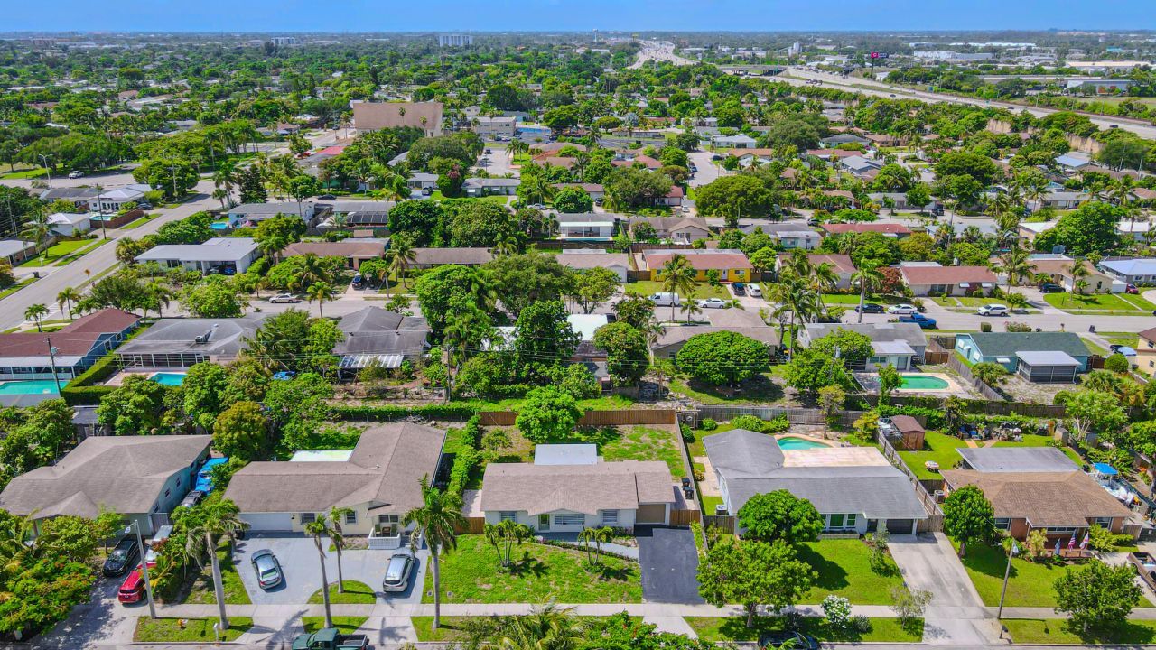 1717 16th Court N, Lake Worth Beach, FL 33460 Photo