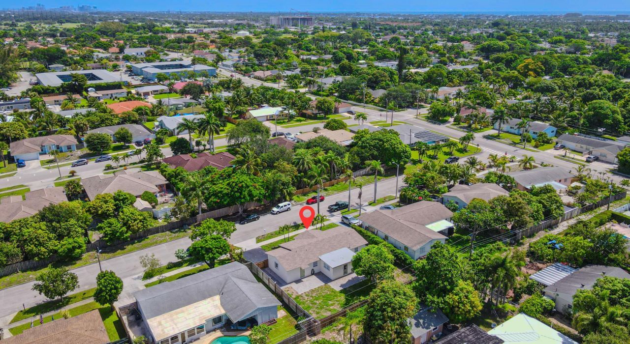 1717 16th Court N, Lake Worth Beach, FL 33460 Photo