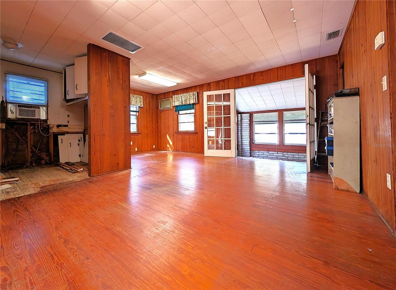 1740 Wisconsin Lane, Sarasota, FL 34239 Photo