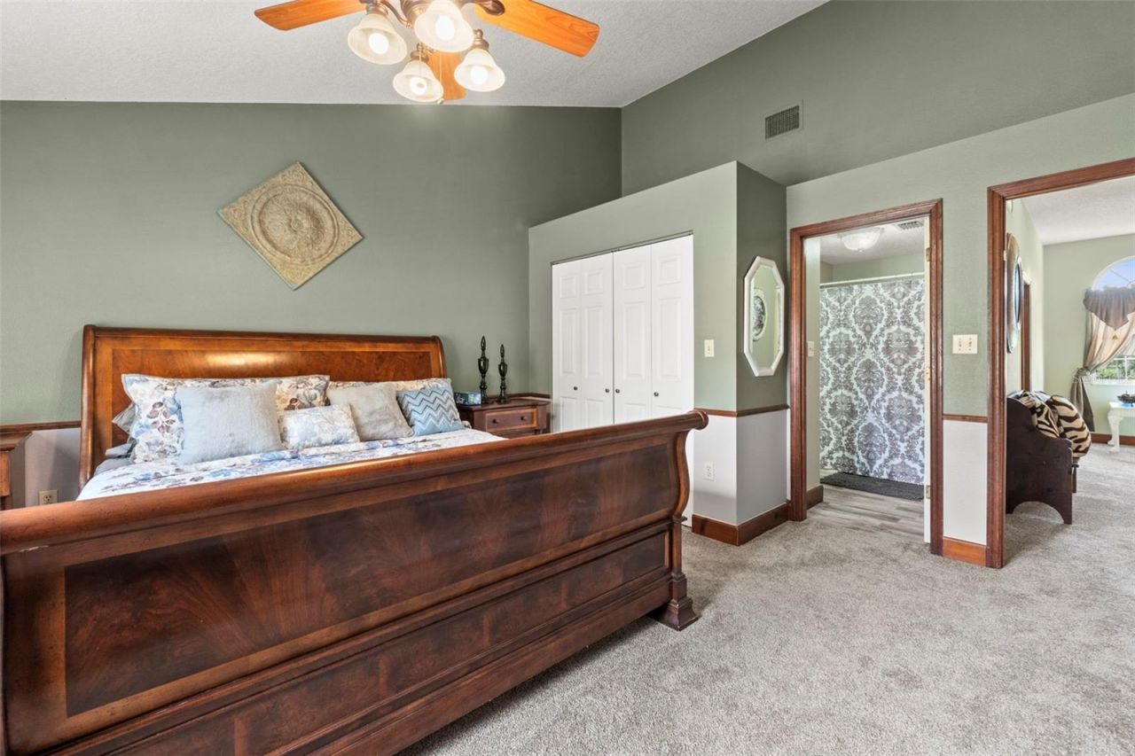 32137 Wolf Branch Lane, Sorrento, FL 32776 Photo