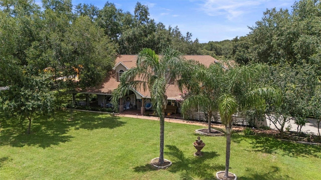 32137 Wolf Branch Lane, Sorrento, FL 32776 Photo