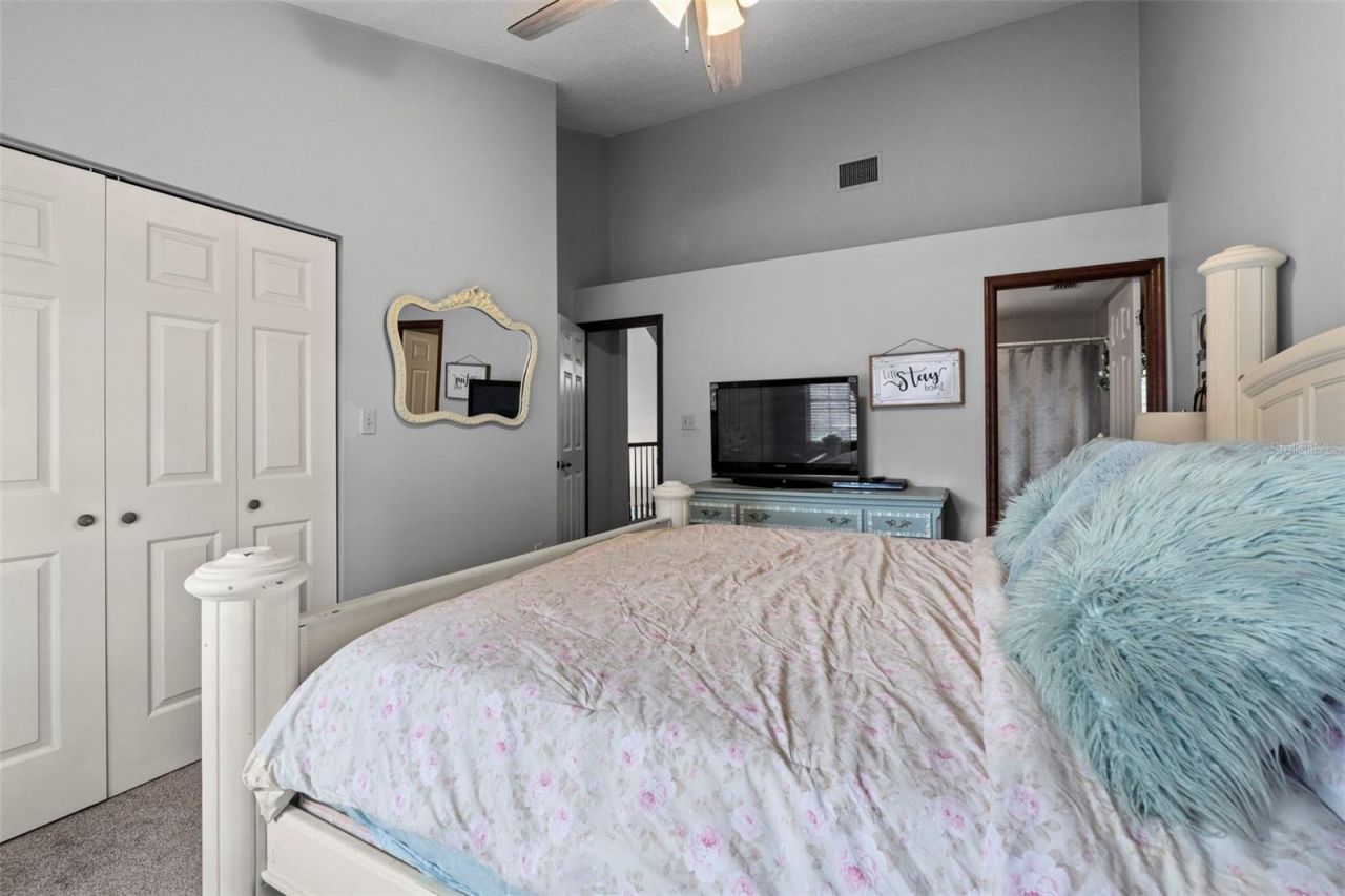 32137 Wolf Branch Lane, Sorrento, FL 32776 Photo