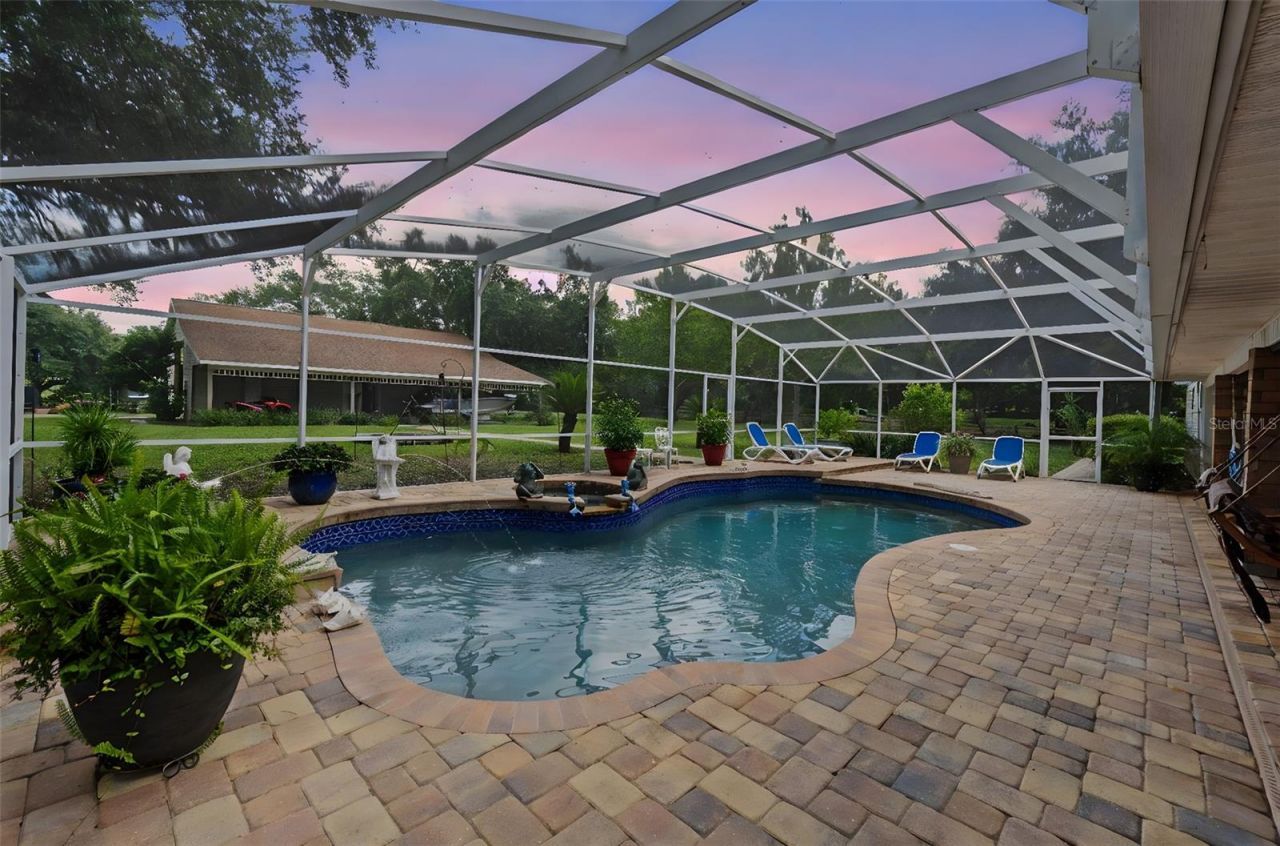 32137 Wolf Branch Lane, Sorrento, FL 32776 Photo