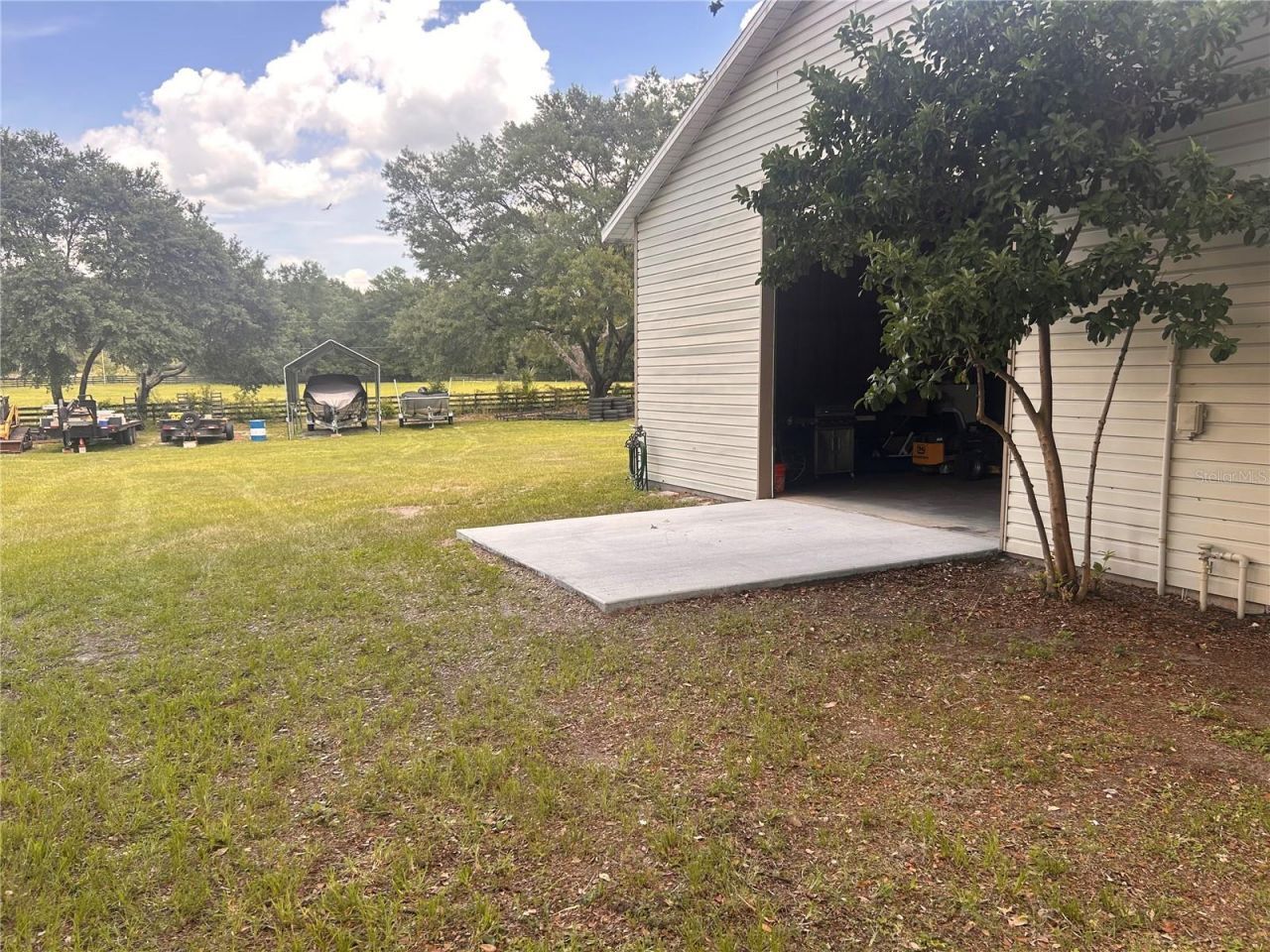 32137 Wolf Branch Lane, Sorrento, FL 32776 Photo