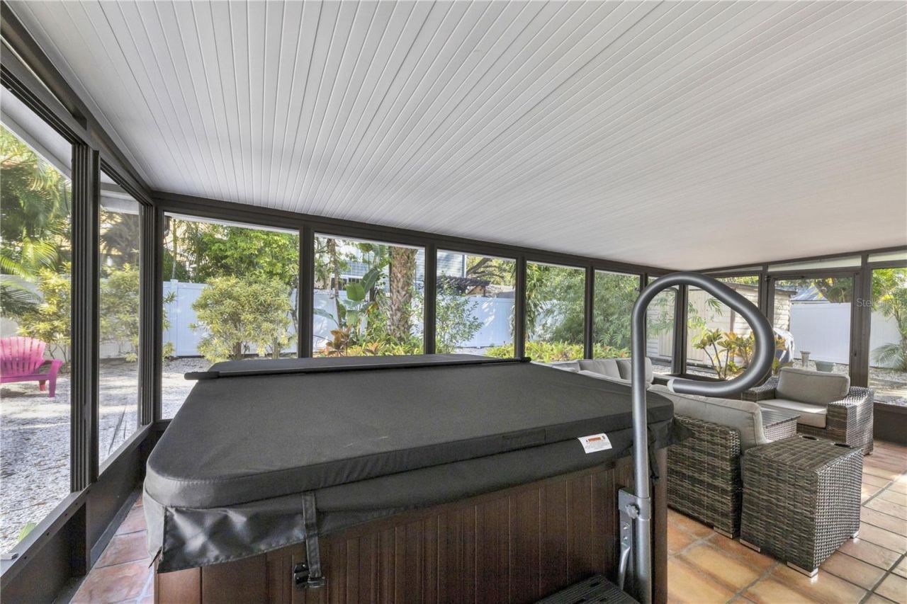 2469 Waldemere Street, Sarasota, FL 34239 Photo