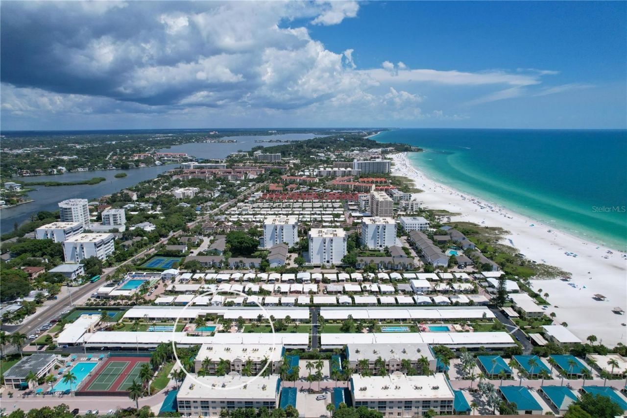 6006 Midnight Pass Road, Unit 16, Sarasota, FL 34242 Photo