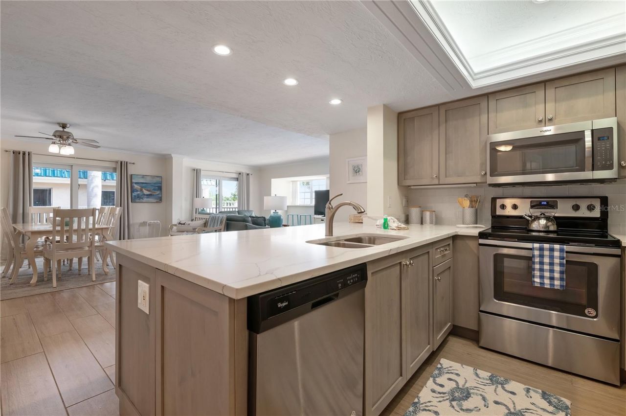 5963 Midnight Pass Road, Unit 332, Sarasota, FL 34242 Photo